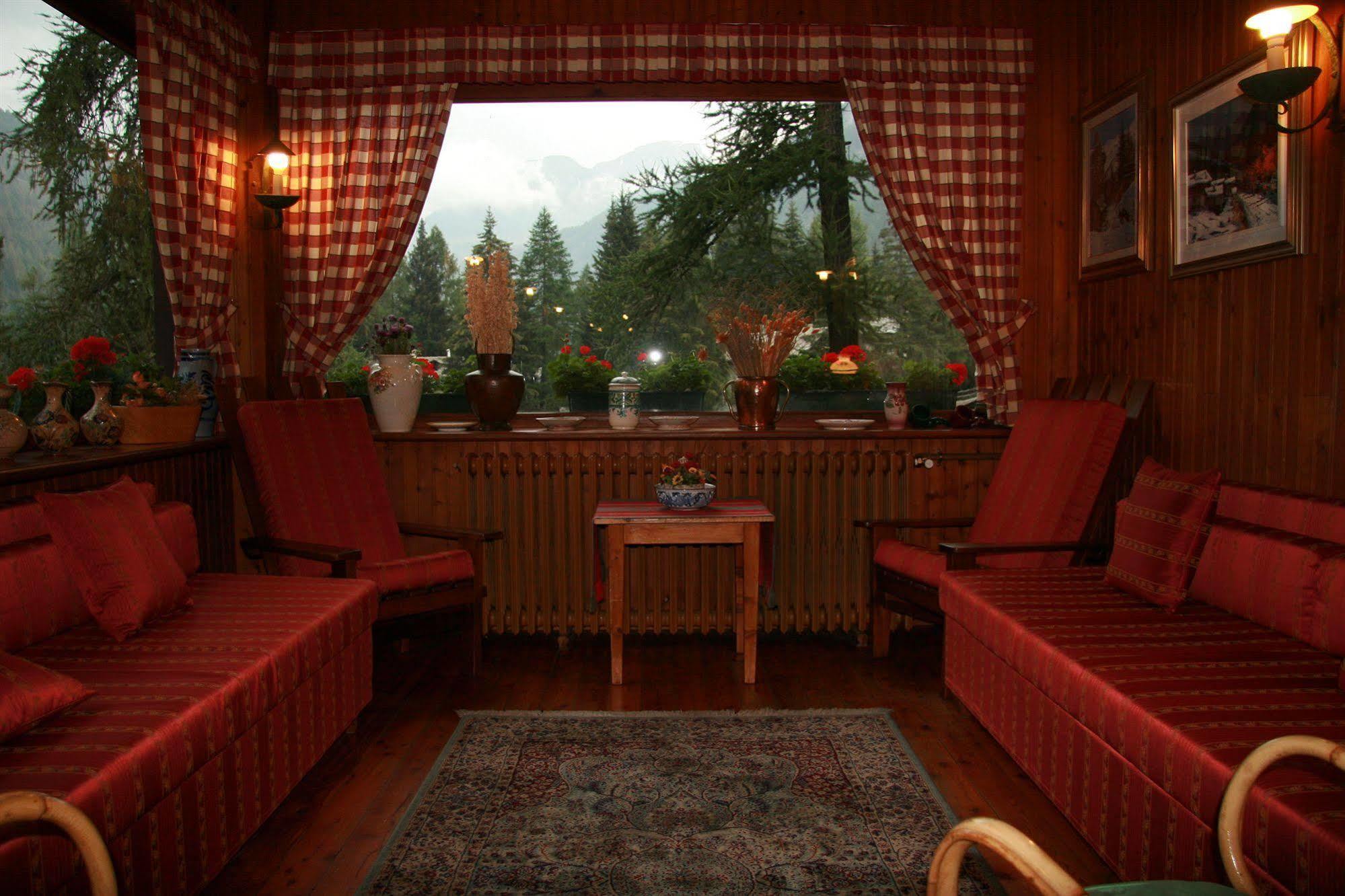 Albergo Villa Anna Maria تشامبولوك المظهر الخارجي الصورة